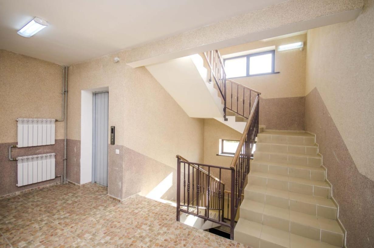 Appartments " Zhetysu-4" 알마티 외부 사진