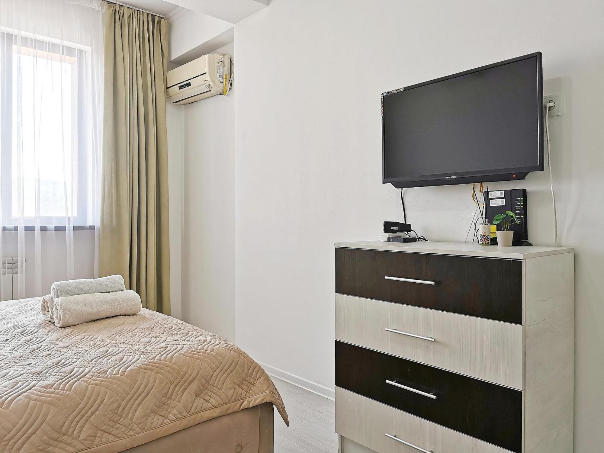 Appartments " Zhetysu-4" 알마티 외부 사진